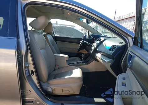 2016 Subaru Outback 2.5I Limited z USA, uszkodzony, nr VIN 4S4BSBNC6G3242832